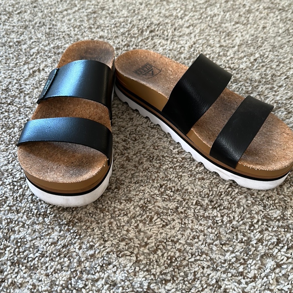 Reef platform shoes
